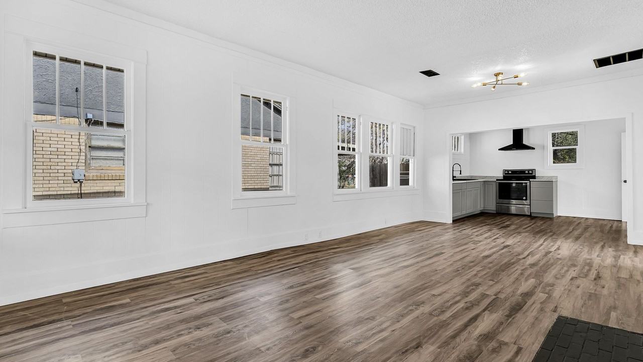 434 K St Sw - Photo 3 of 13