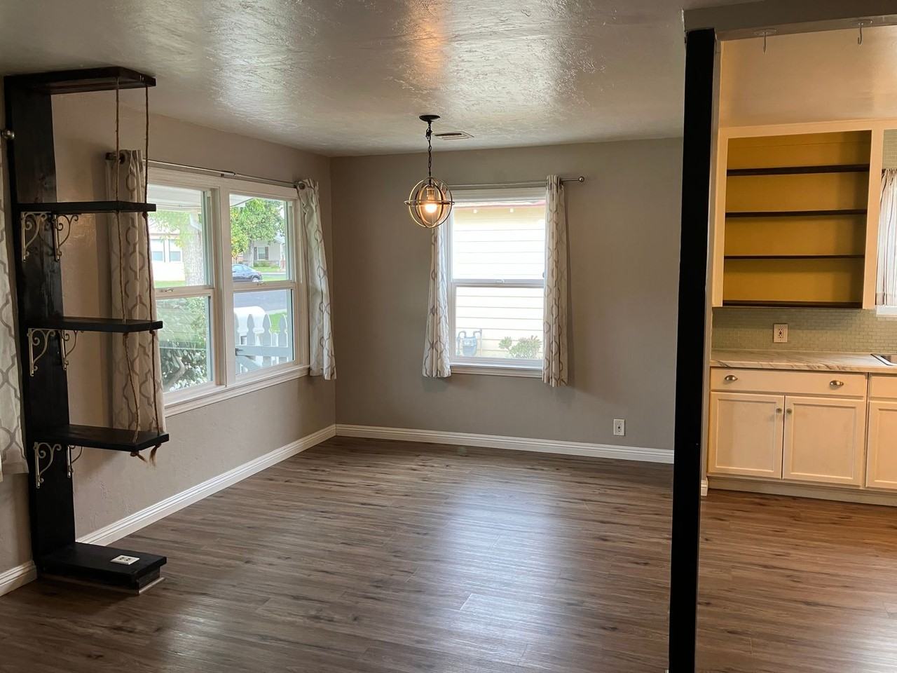 1826 Uccello Ave - Photo 3 of 15