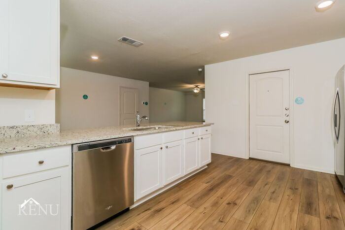 308 Sunnymeade Lane - Photo 5 of 20