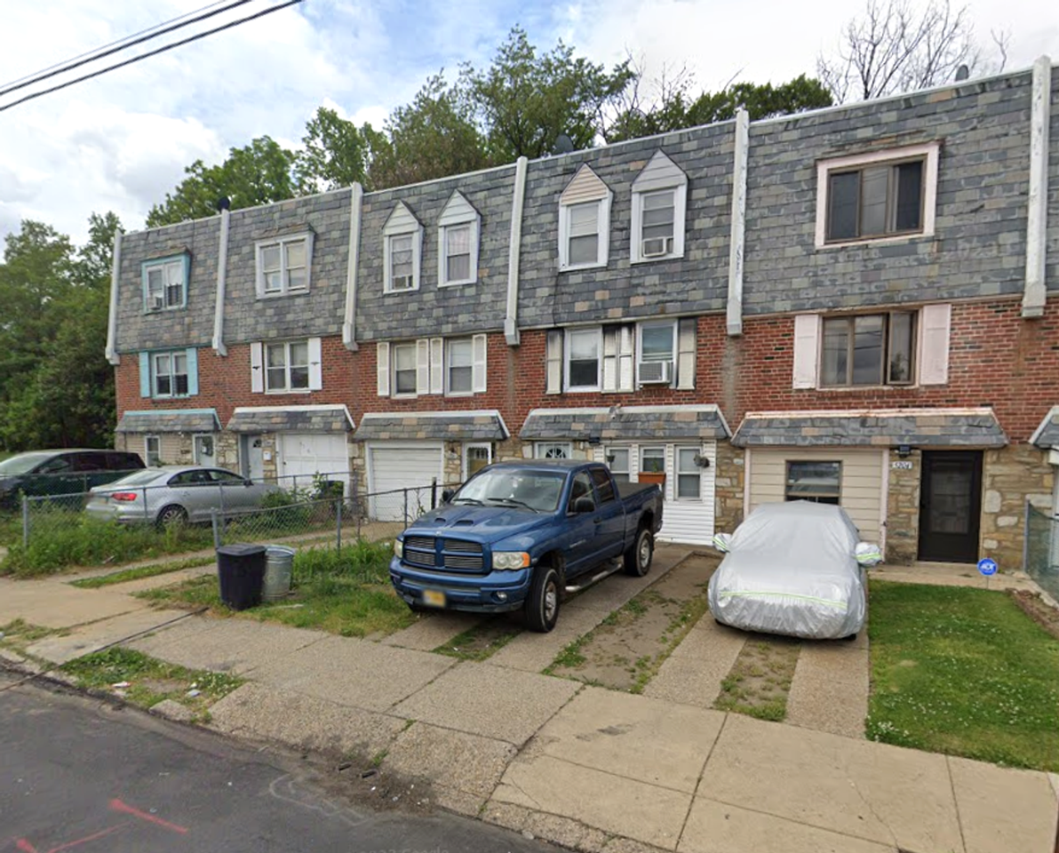 5202 F St - Photo 2 of 17