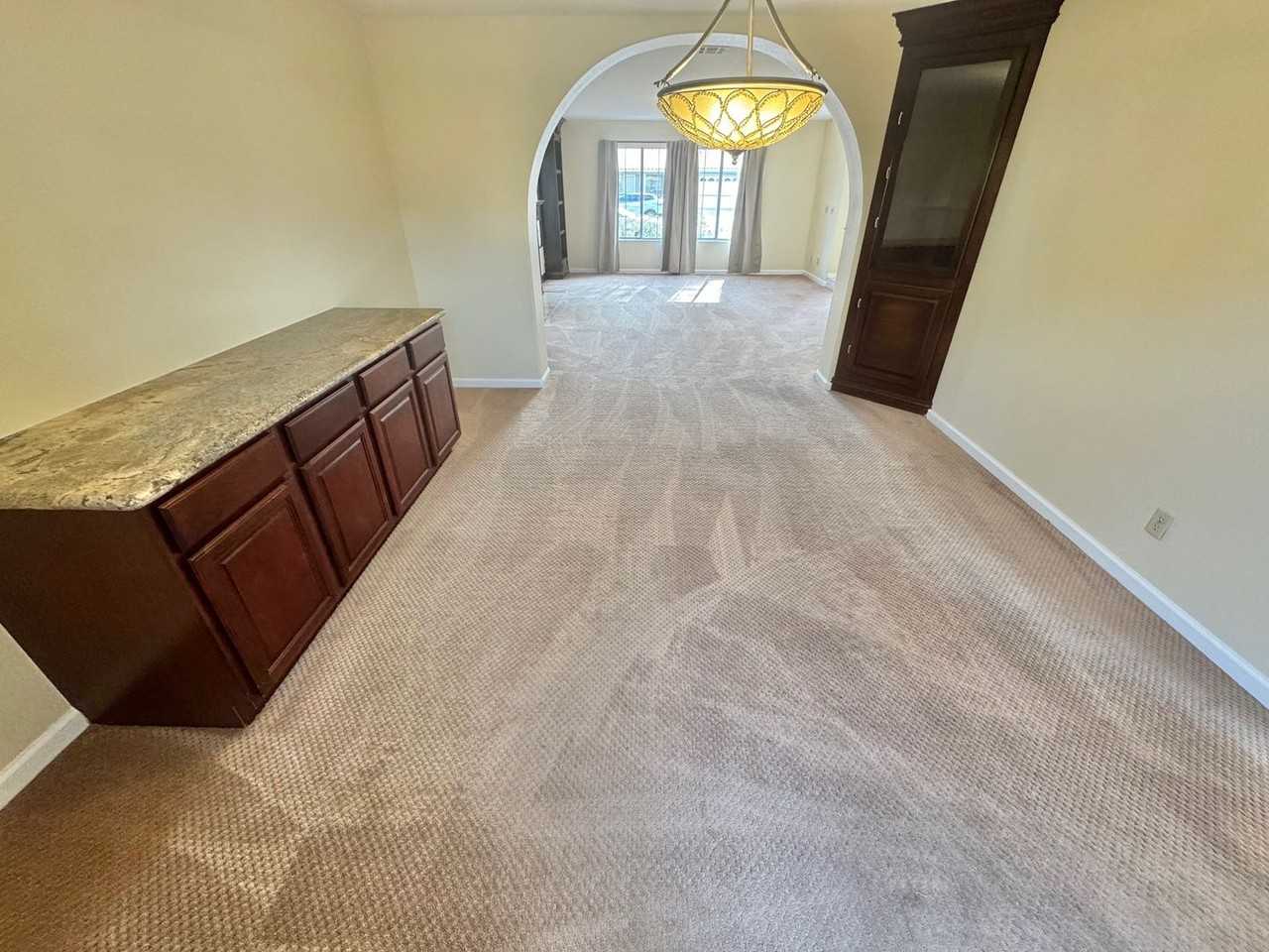 8240 Tivoli Cove Dr - Photo 4 of 46