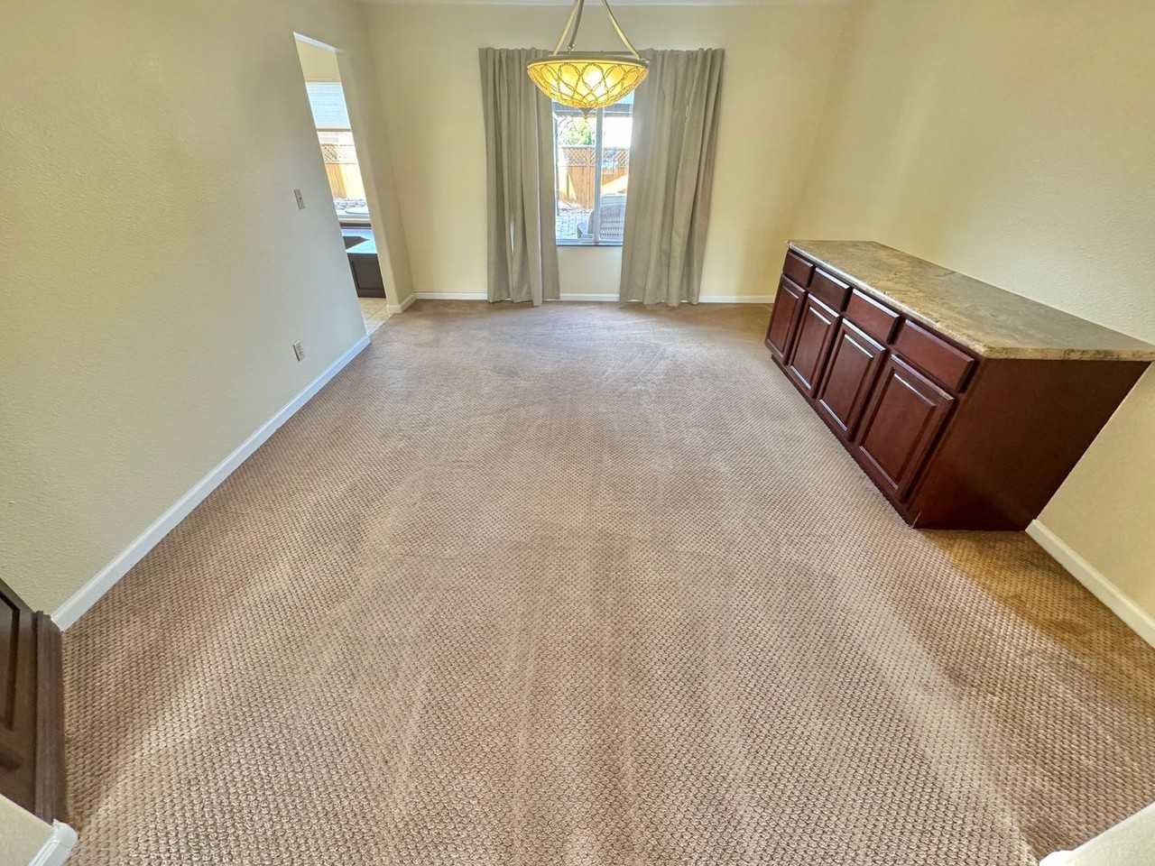 8240 Tivoli Cove Dr - Photo 5 of 46