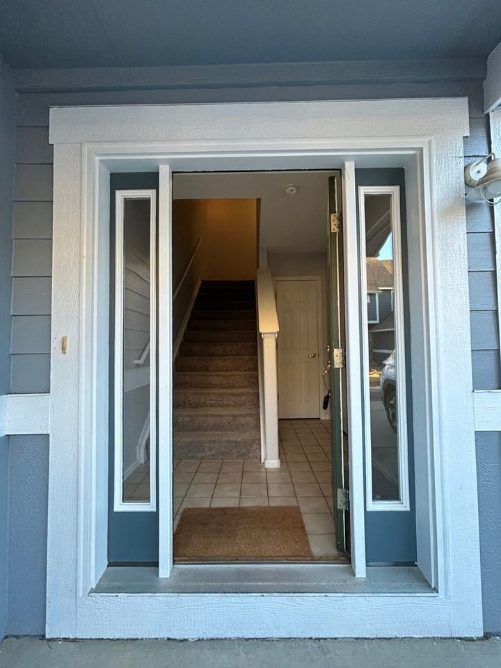 2253 Watersong Cir - Photo 2 of 29