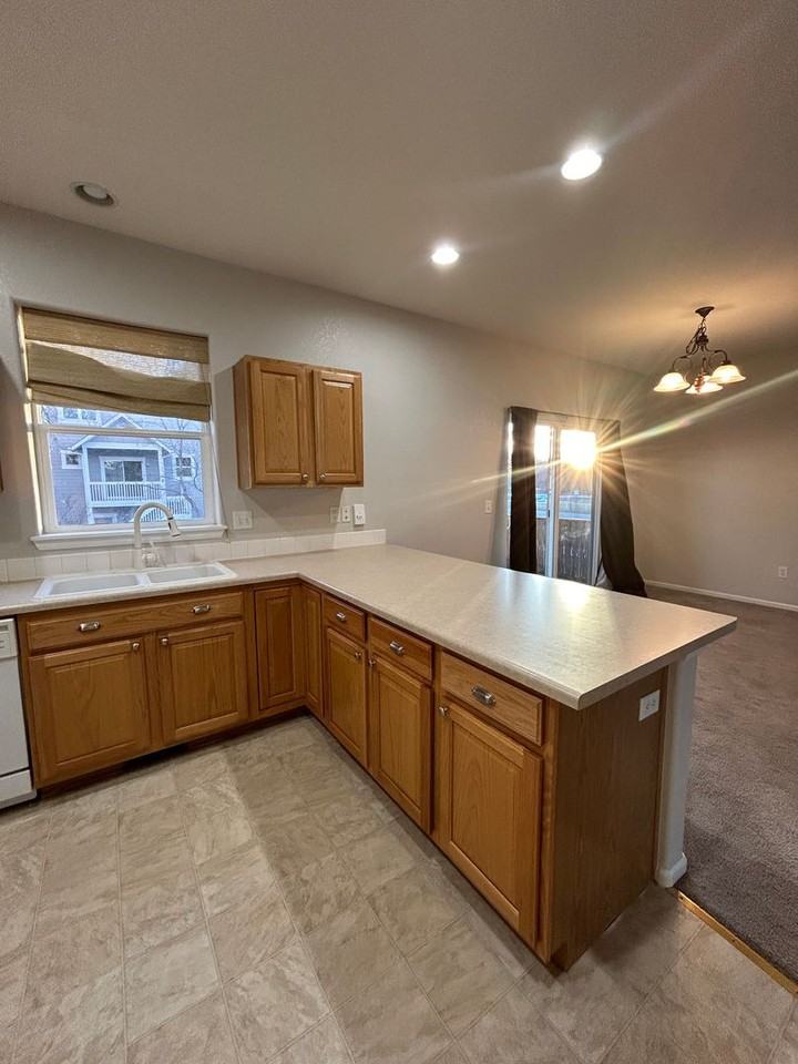 2253 Watersong Cir - Photo 7 of 29