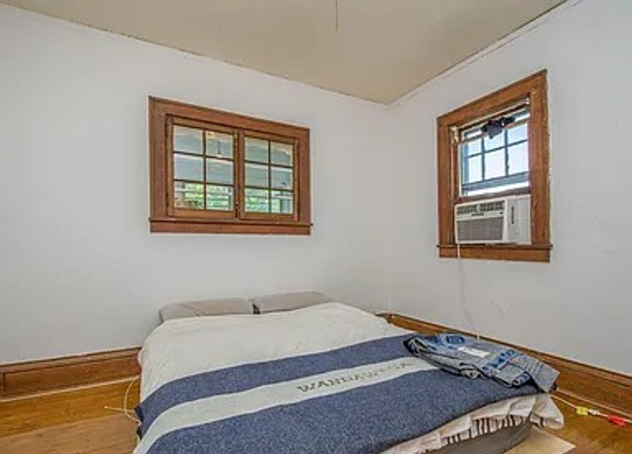 Historic Shermin Hills Apartments with a ton of charm! - Photo 3 of 18