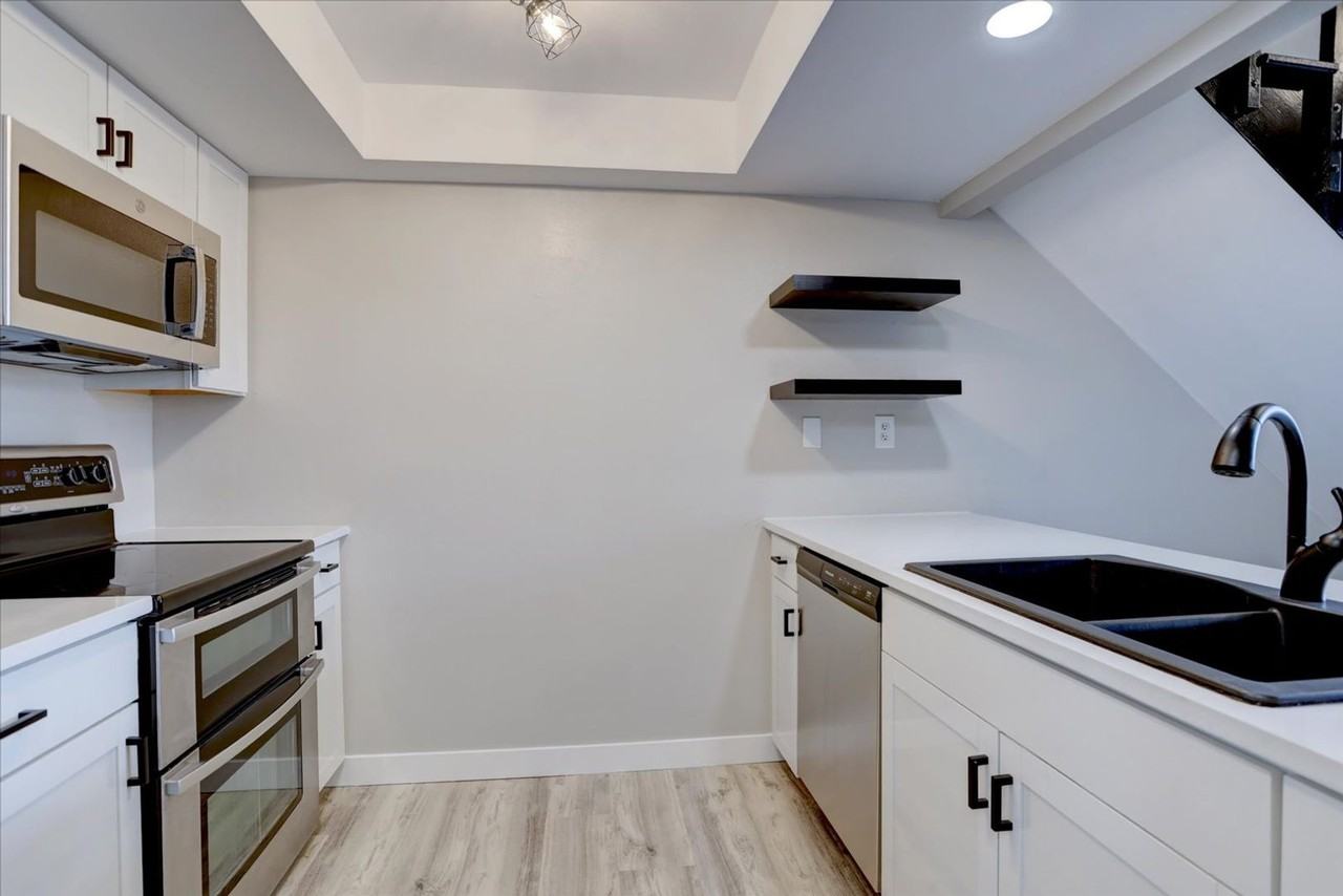 14110 East Temple Drive #X11 - Photo 3 of 18