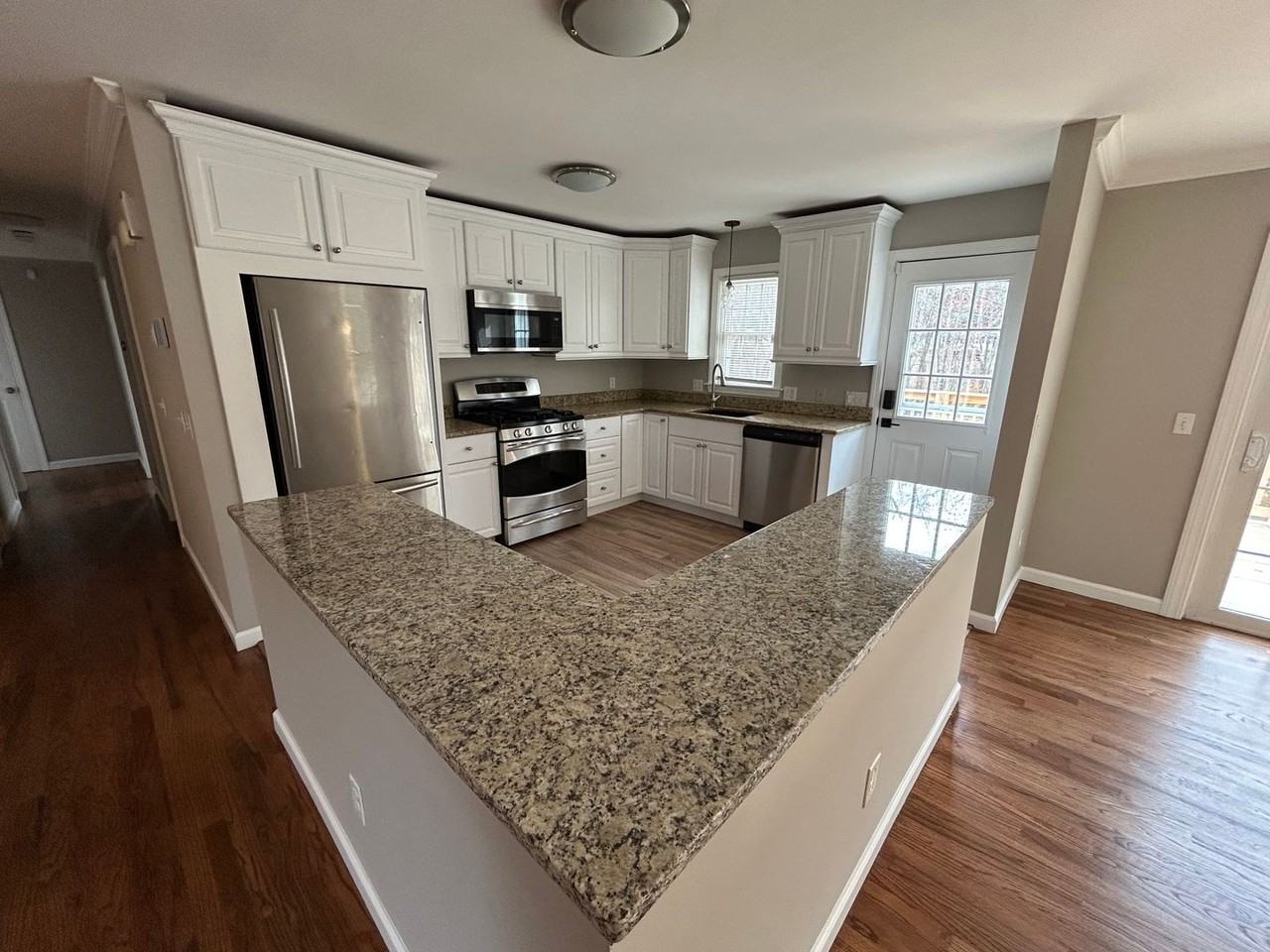 20 Tara Drive - Photo 4 of 24