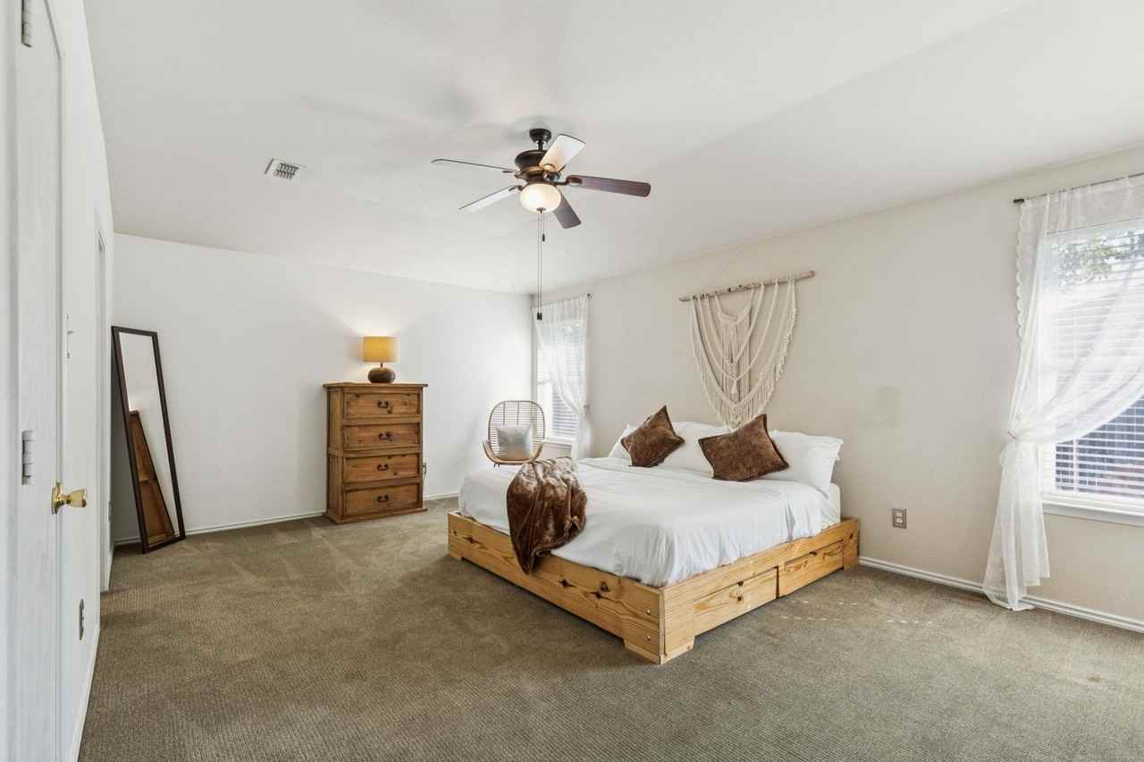 510 Darlene Trl - Photo 5 of 11