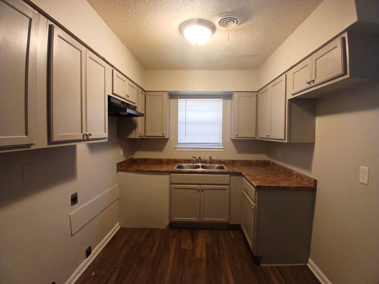 3279 Amselle Cir - Photo 5 of 9