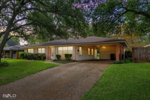 featured image of 2940 W Cavett Dr