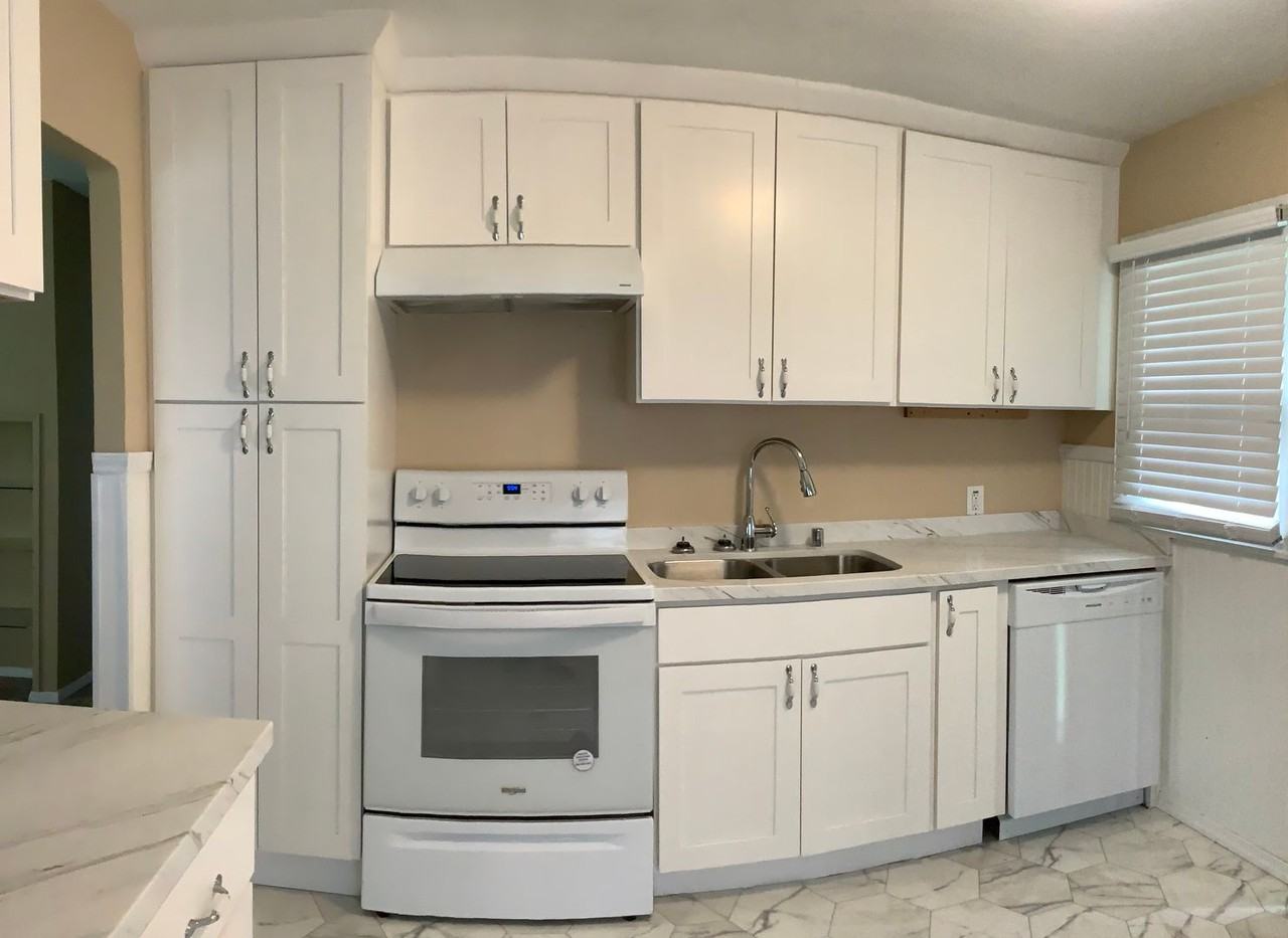 135 Sheridan Road - Photo 5 of 41