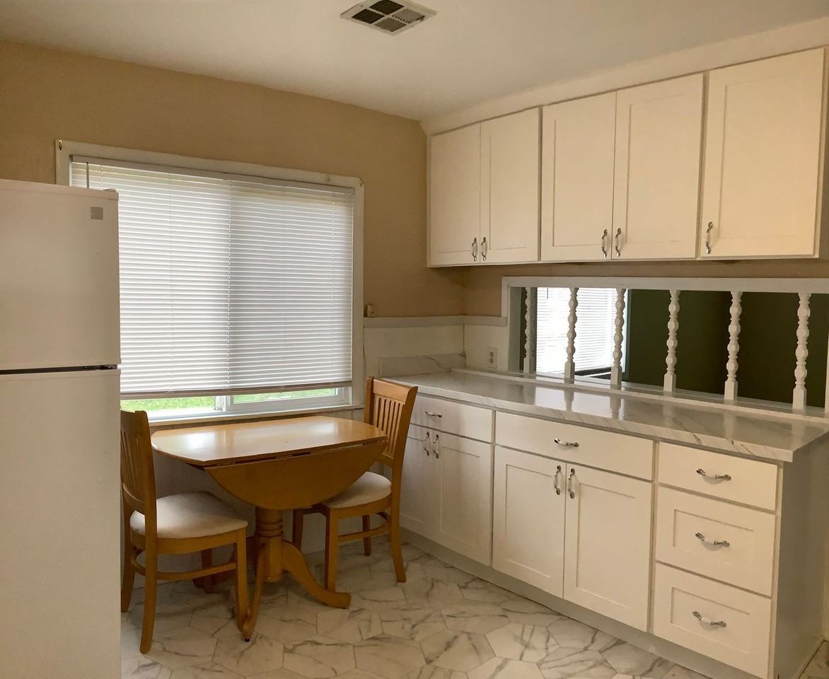 135 Sheridan Road - Photo 6 of 41