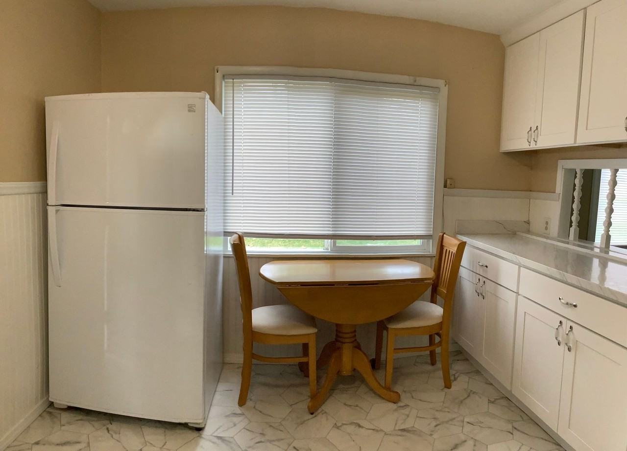 135 Sheridan Road - Photo 7 of 41