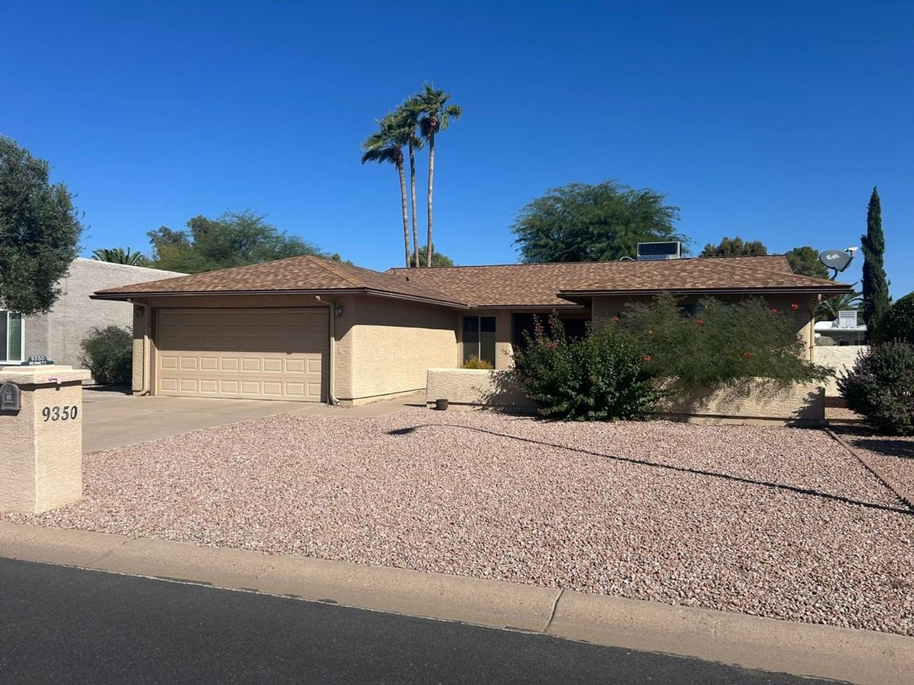 9350 E Olive Ln N - Photo 2 of 30