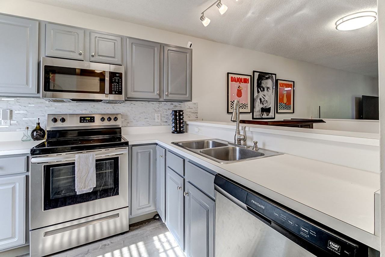 4609 Mcclelland Dr #104 - Photo 3 of 31