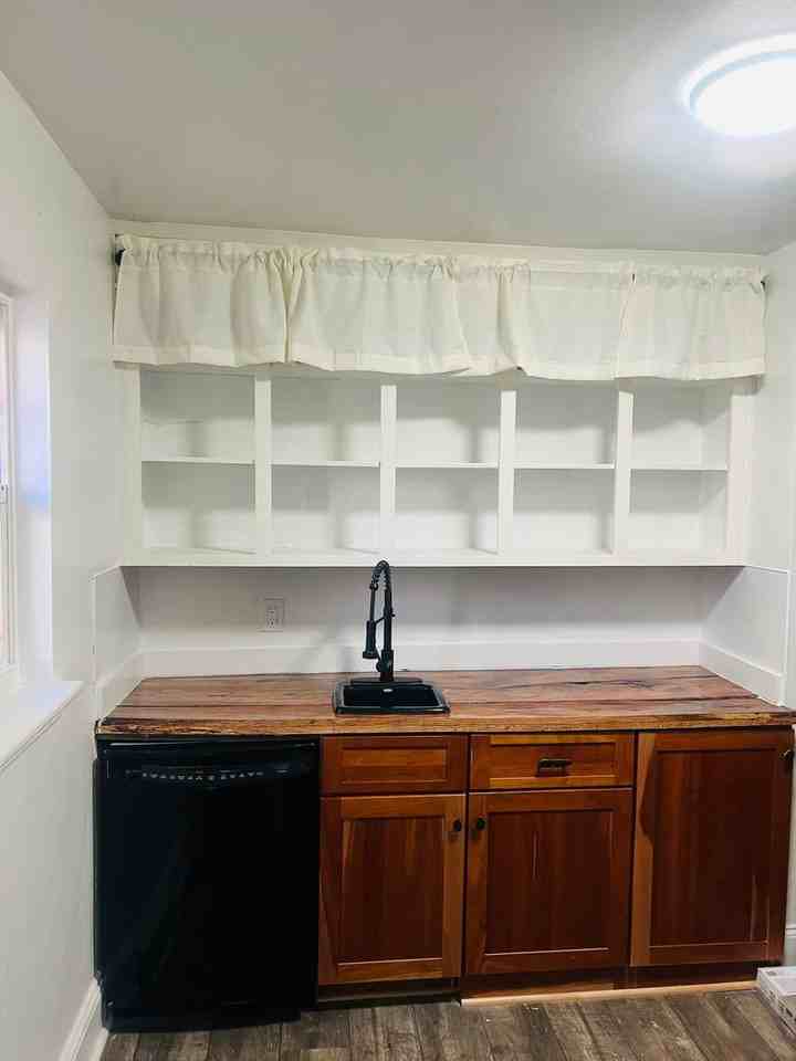 4109 South Tryon Street - Photo 4 of 10