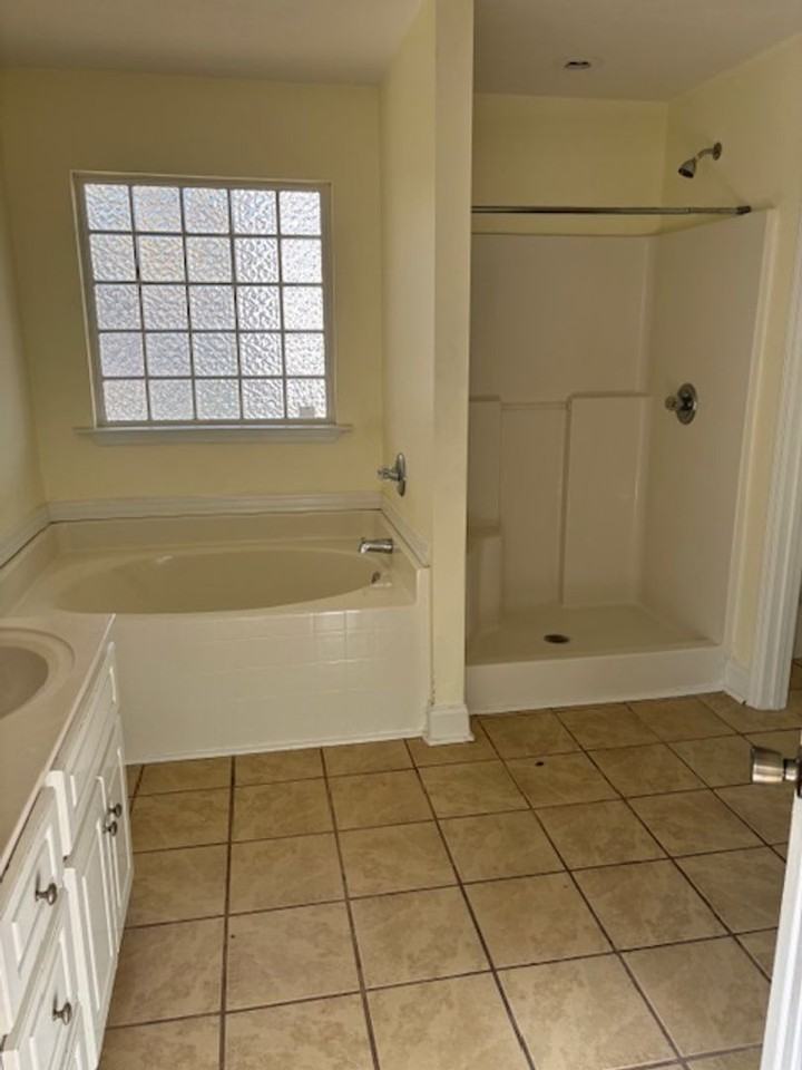 2044 Scenic Foundations Dr - Photo 4 of 15