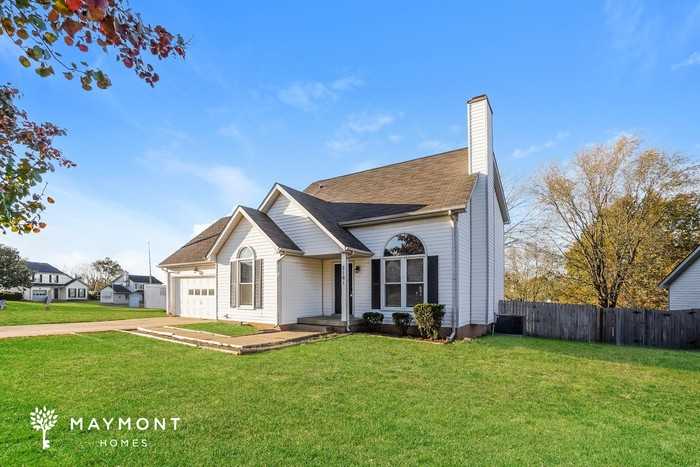 2161 Bauling Lane - Photo 5 of 13