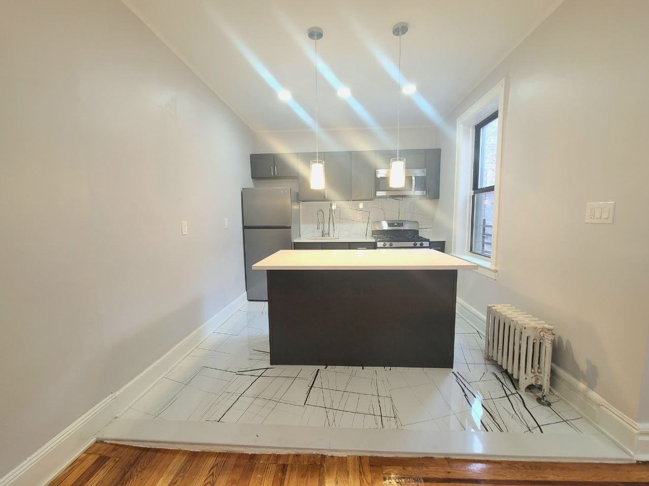 204 Berkeley Ave #310 - Photo 3 of 7