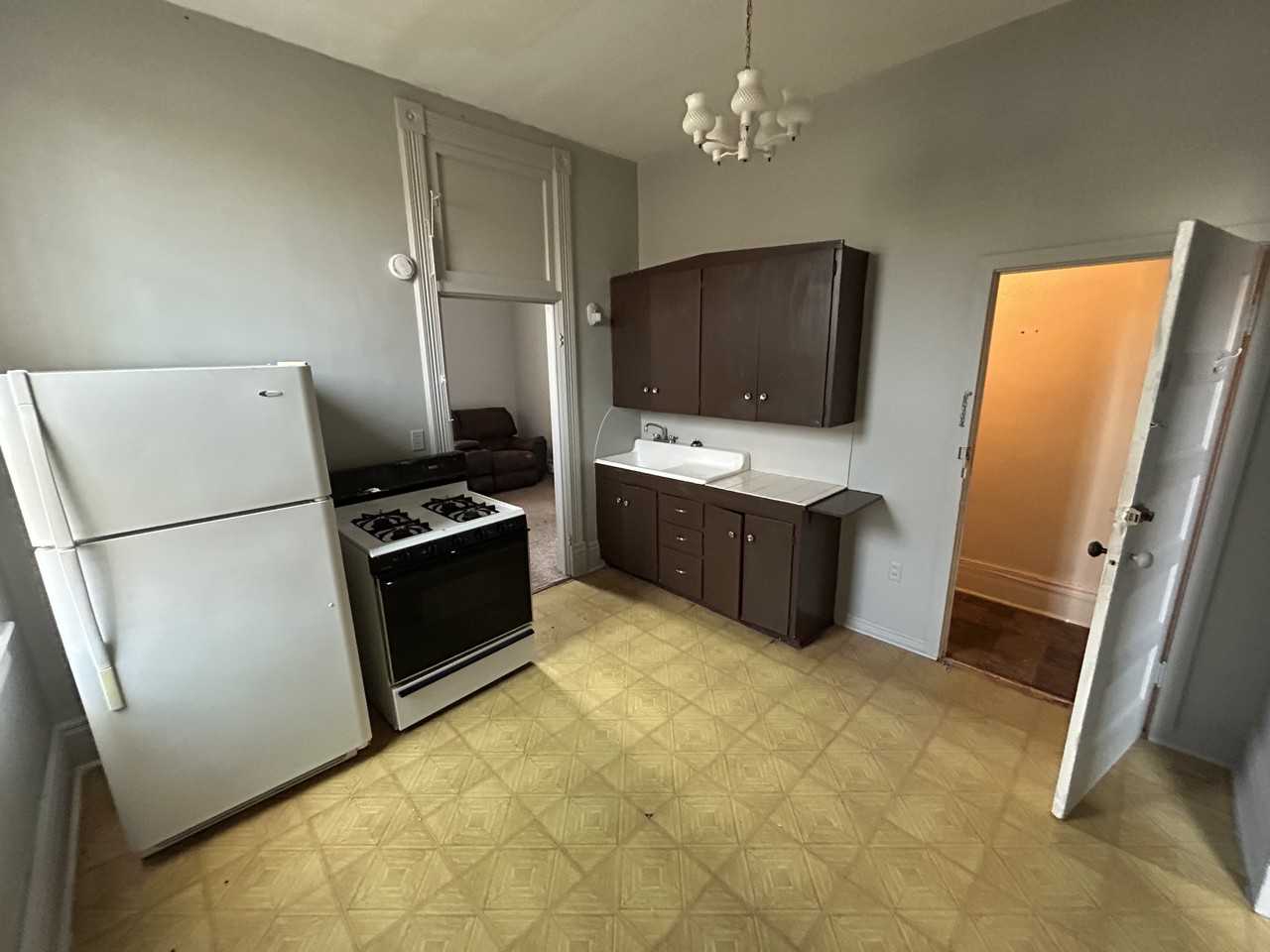 408 Neosho St #2 - Photo 2 of 5