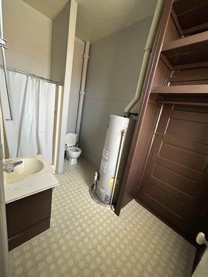 408 Neosho St #2 - Photo 5 of 5