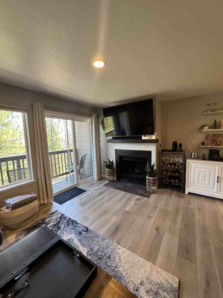 115 Tramway Dr #2 - Photo 3 of 20