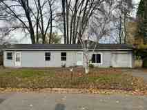 1225 13th St Se #NA - Photo 1 of 1