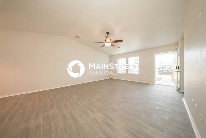 9117 Checkerbloom Dr - Photo 6 of 18