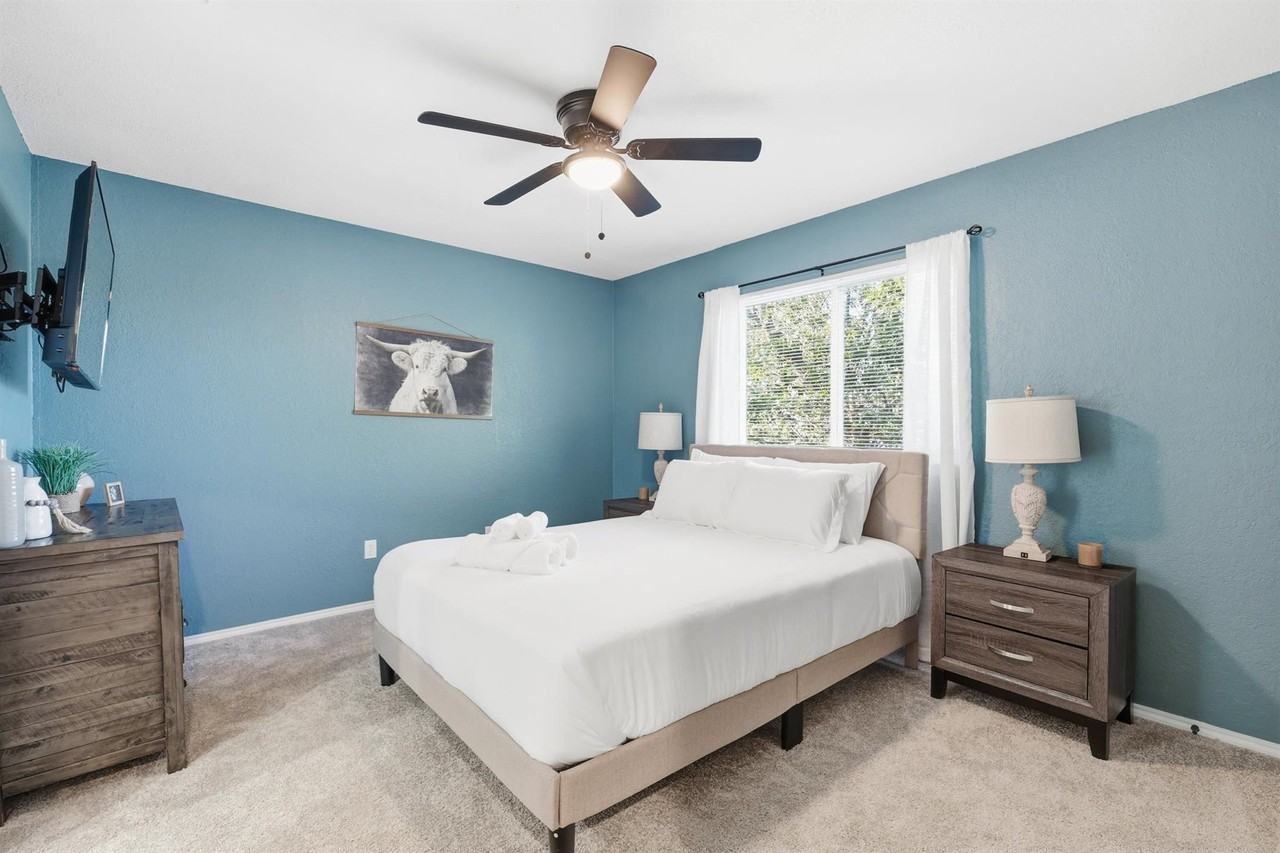 2162 E Arkansas Ln #2162 - Photo 4 of 35