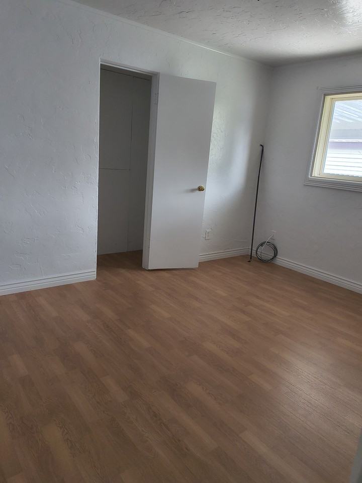 5025 S 4460 W #NA - Photo 3 of 10