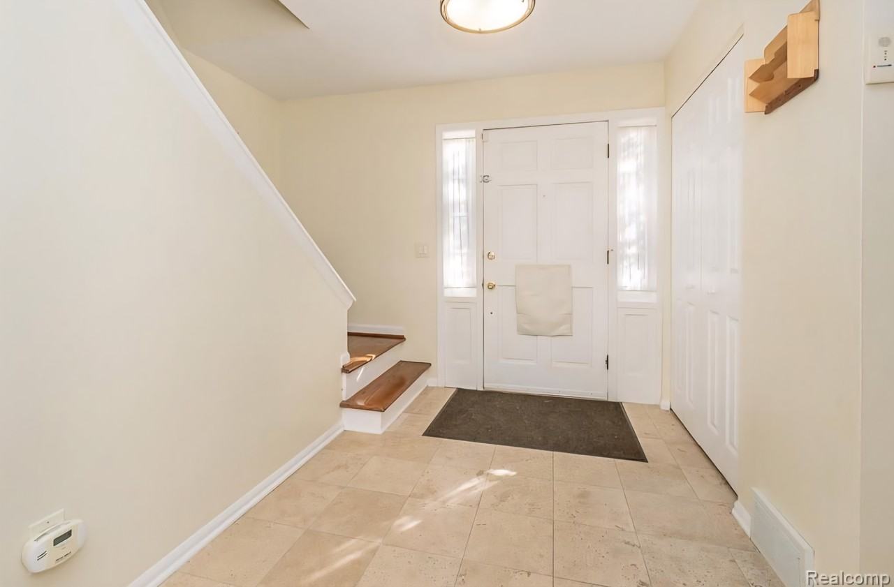 1760 Trailwood Path #98 - Photo 5 of 36