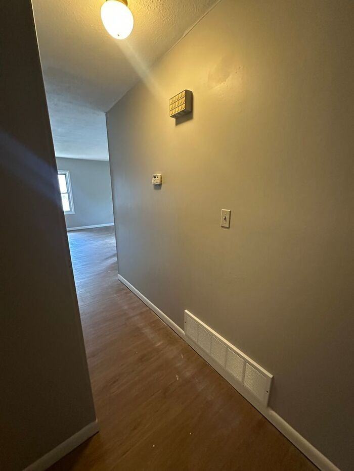 6624 Stark Ct - Photo 4 of 13