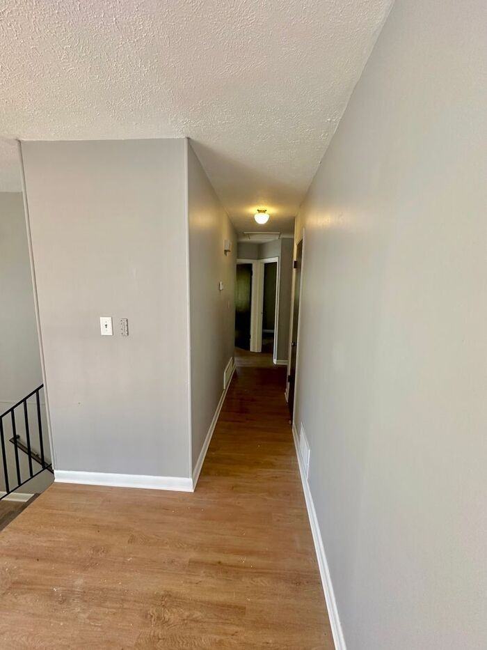 6624 Stark Ct - Photo 6 of 13