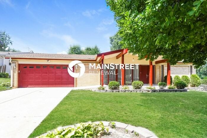 1765 Talisman Ln - Photo 2 of 16