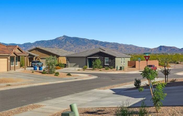 8394 8394 South Clara Roberts Way - Photo 4 of 50