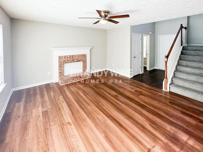 5210 Summer Brooke Ct - Photo 4 of 23