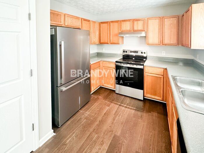 5210 Summer Brooke Ct - Photo 7 of 23