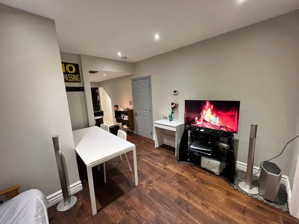 46 Cecil Street #2 - Photo 3 of 6