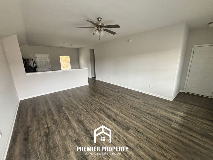 1110 Brookhaven Dr - Photo 5 of 19