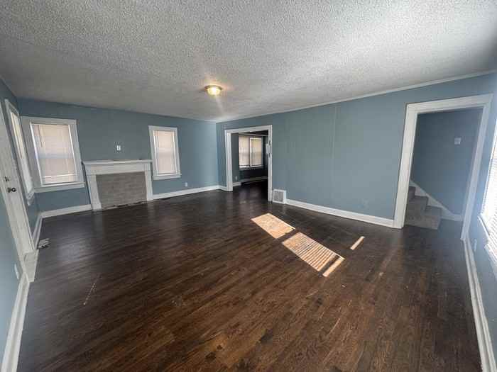 5701 Wabash Ave - Photo 4 of 23