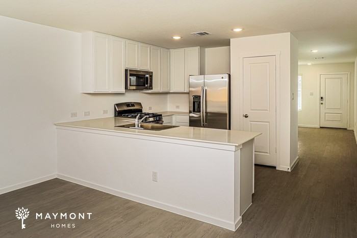 10203 Bridgton Ml - Photo 6 of 19