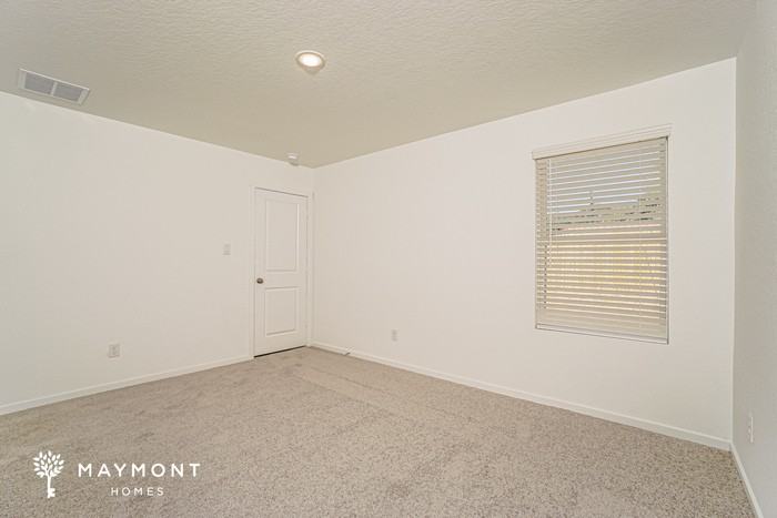 10203 Bridgton Ml - Photo 7 of 19