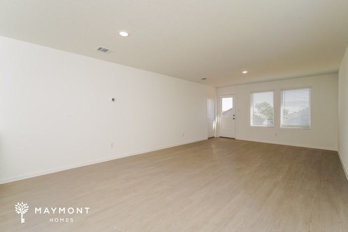 14810 Warwick Shire - Photo 4 of 19