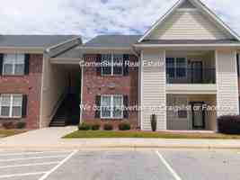 featured image of 4040 Bardstown Ct #104