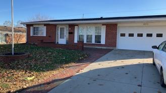 970 W Alkaline Springs Rd - Photo 1 of 1