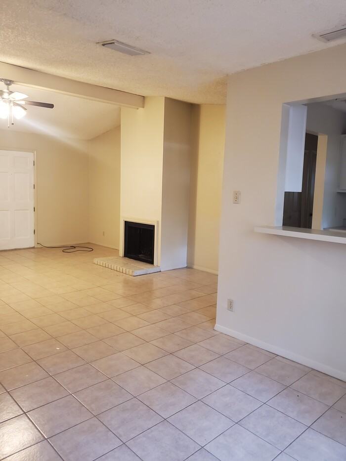 1502 Rio Hondo Road #1 - Photo 6 of 19