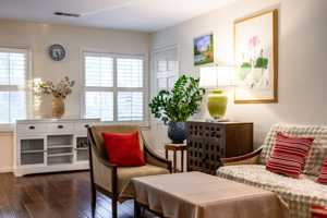 featured image of 1751 Belmont Ave