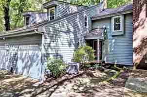 featured image of 17 Autumn E