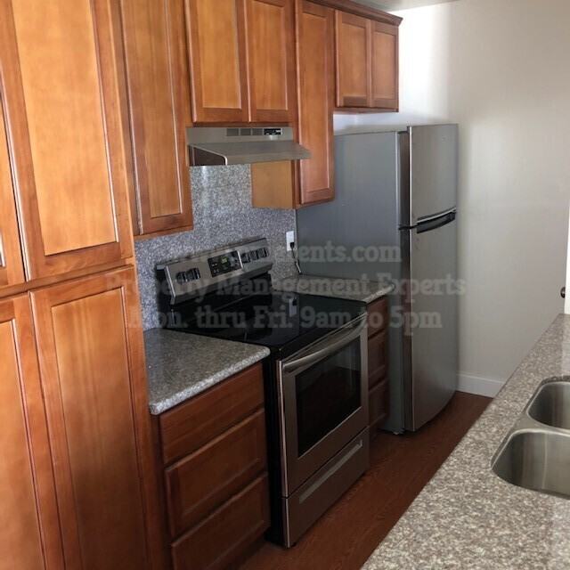 1235 North Pinetree Drive #1 - Photo 3 of 15