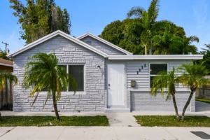 featured image of 1115 N Andrews Ave